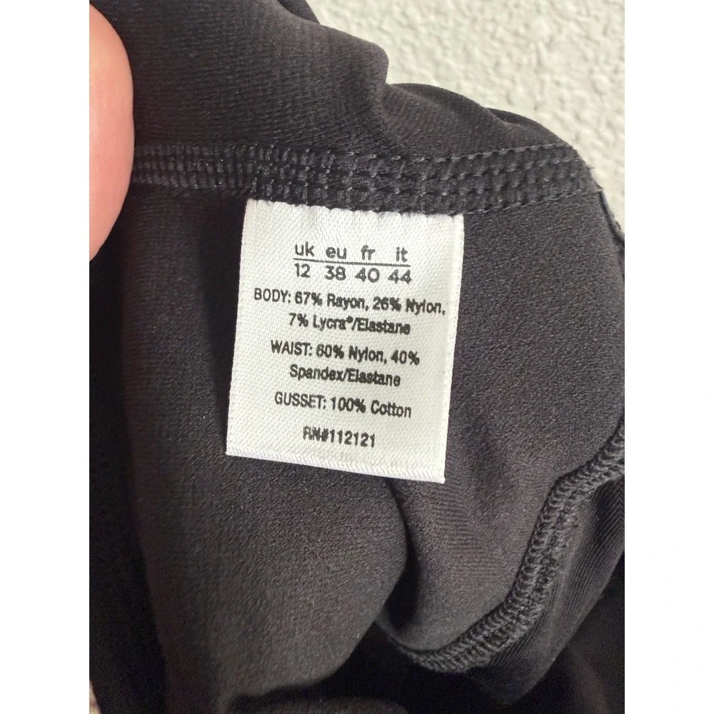 Spanx NWT Power Skort Womens Size M Black Slim Stretch Lined Skirt Shorts New
